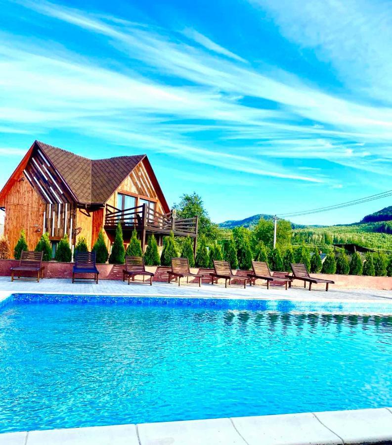 Four Seasons In Carpathians Hotel Migovo Ngoại thất bức ảnh
