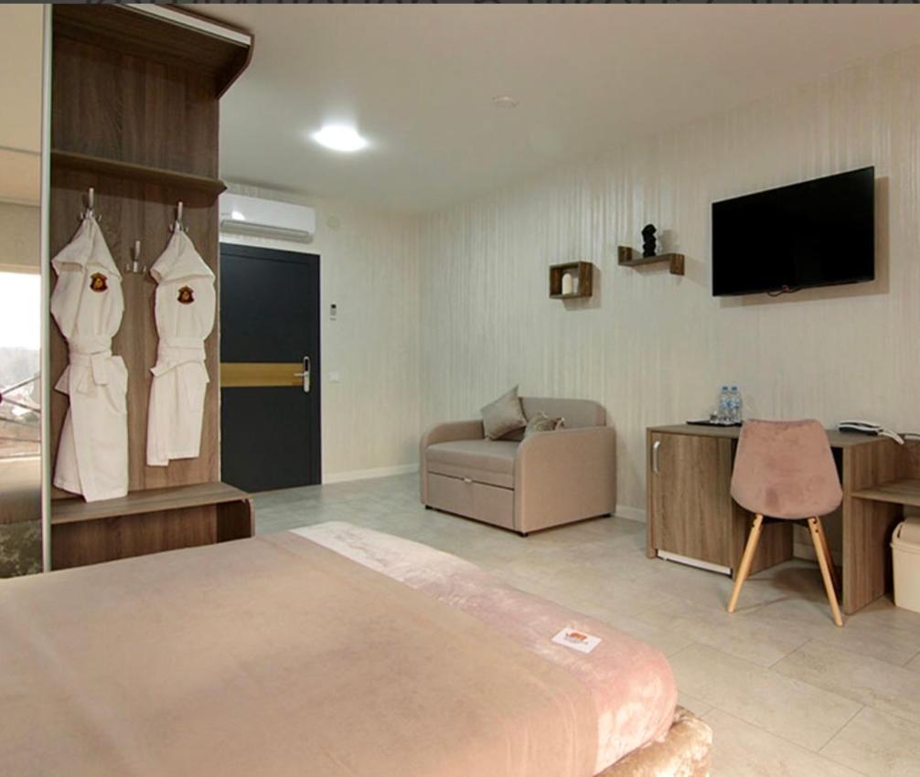 Four Seasons In Carpathians Hotel Migovo Ngoại thất bức ảnh